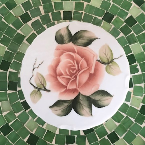 2004 PEACH ROSE PORCELAIN JEWELRY OR TRINKET BOX - Picture 2 of 9